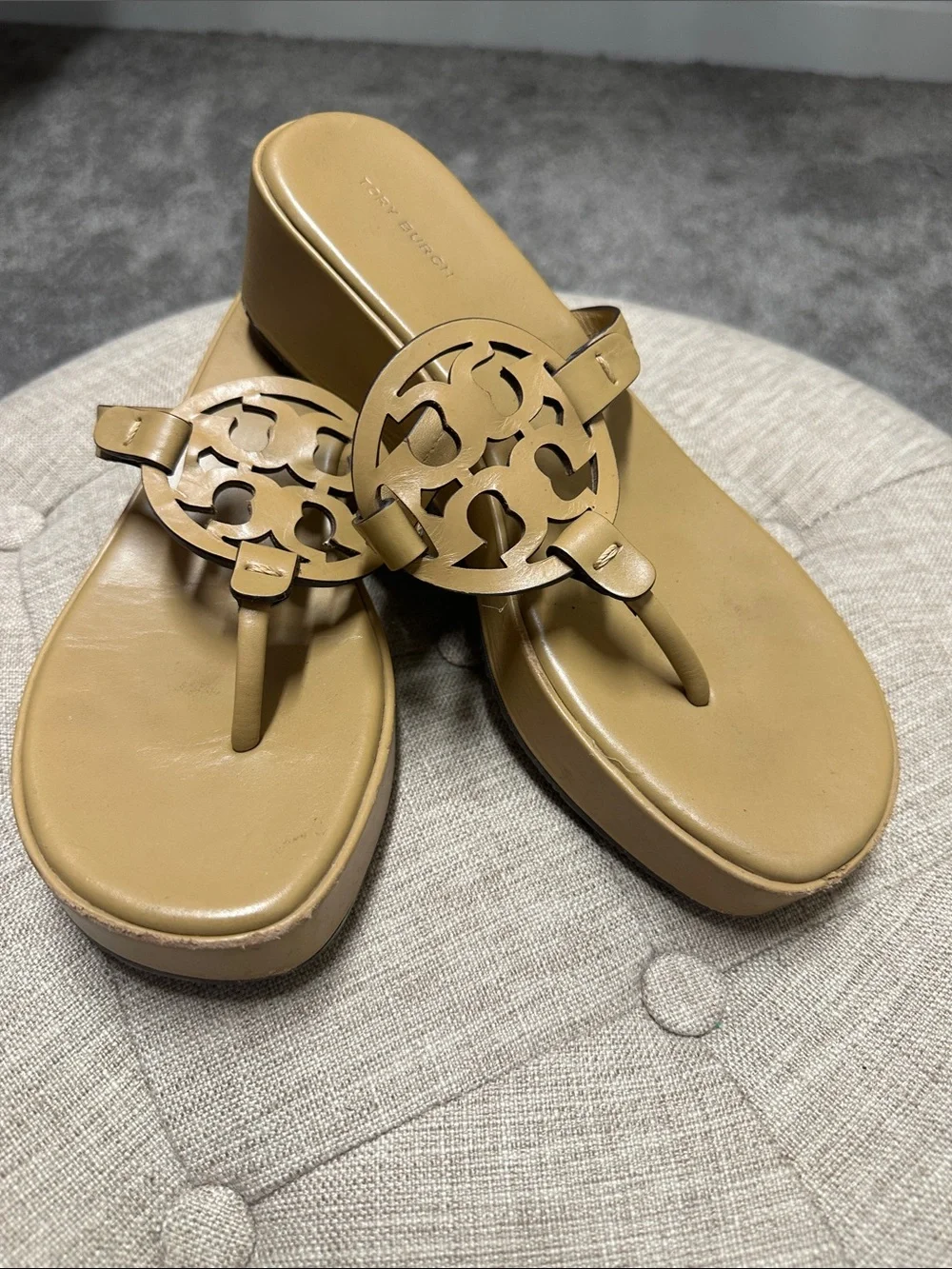 Tory Burch Beige/Tan Miller Logo Platform Thong Sandals